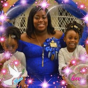 Meet your Posher, Kendra